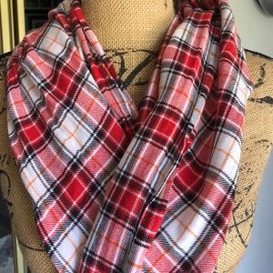 Plaid scarf